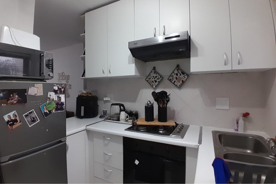 2 Bedroom Property for Sale in Parklands Western Cape